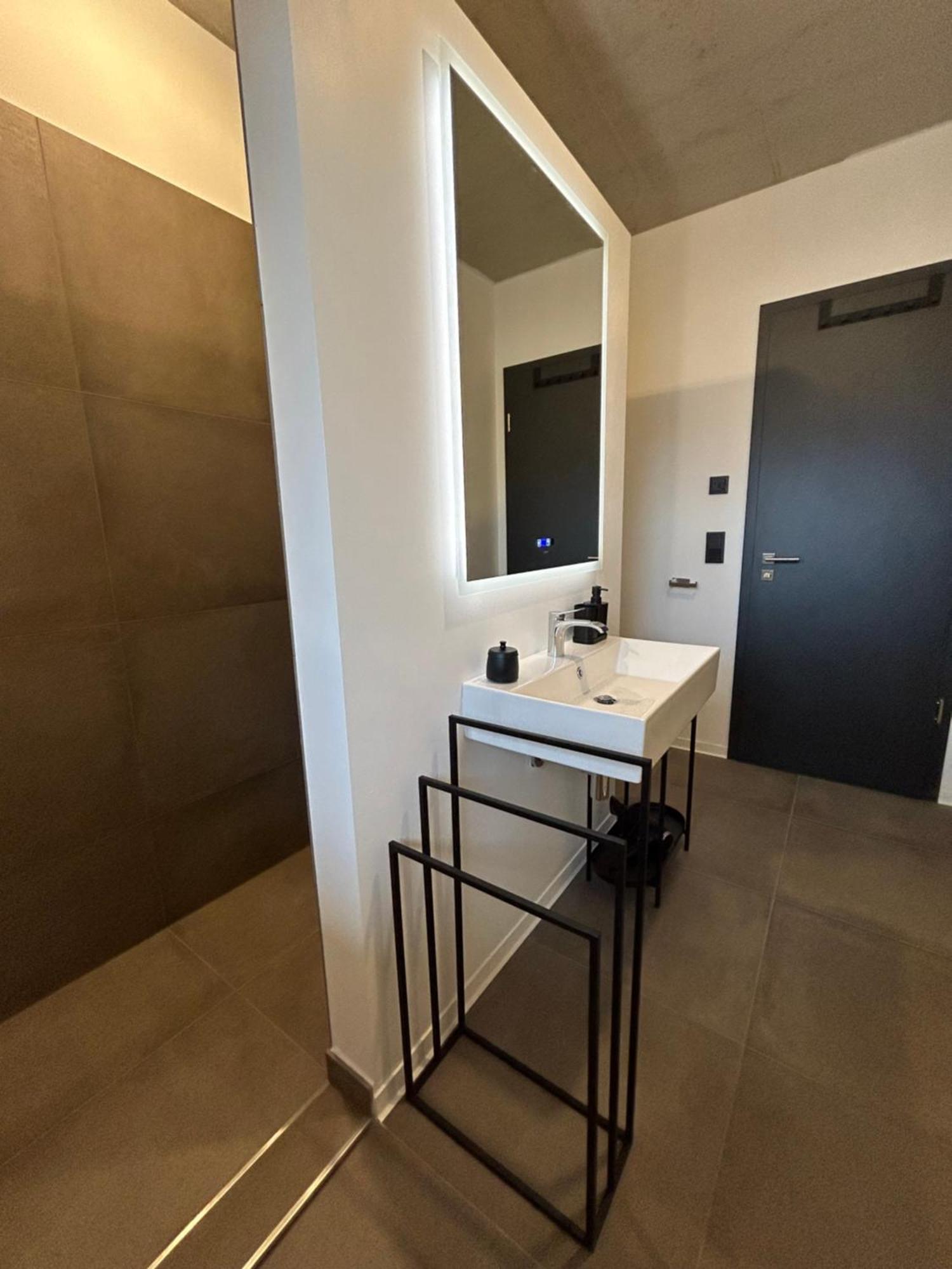 Eiwelhome - Stilvoll, Urban-Ruhig Schlafen, Bahnhofsnah, Balkon Ερφούρτη Εξωτερικό φωτογραφία